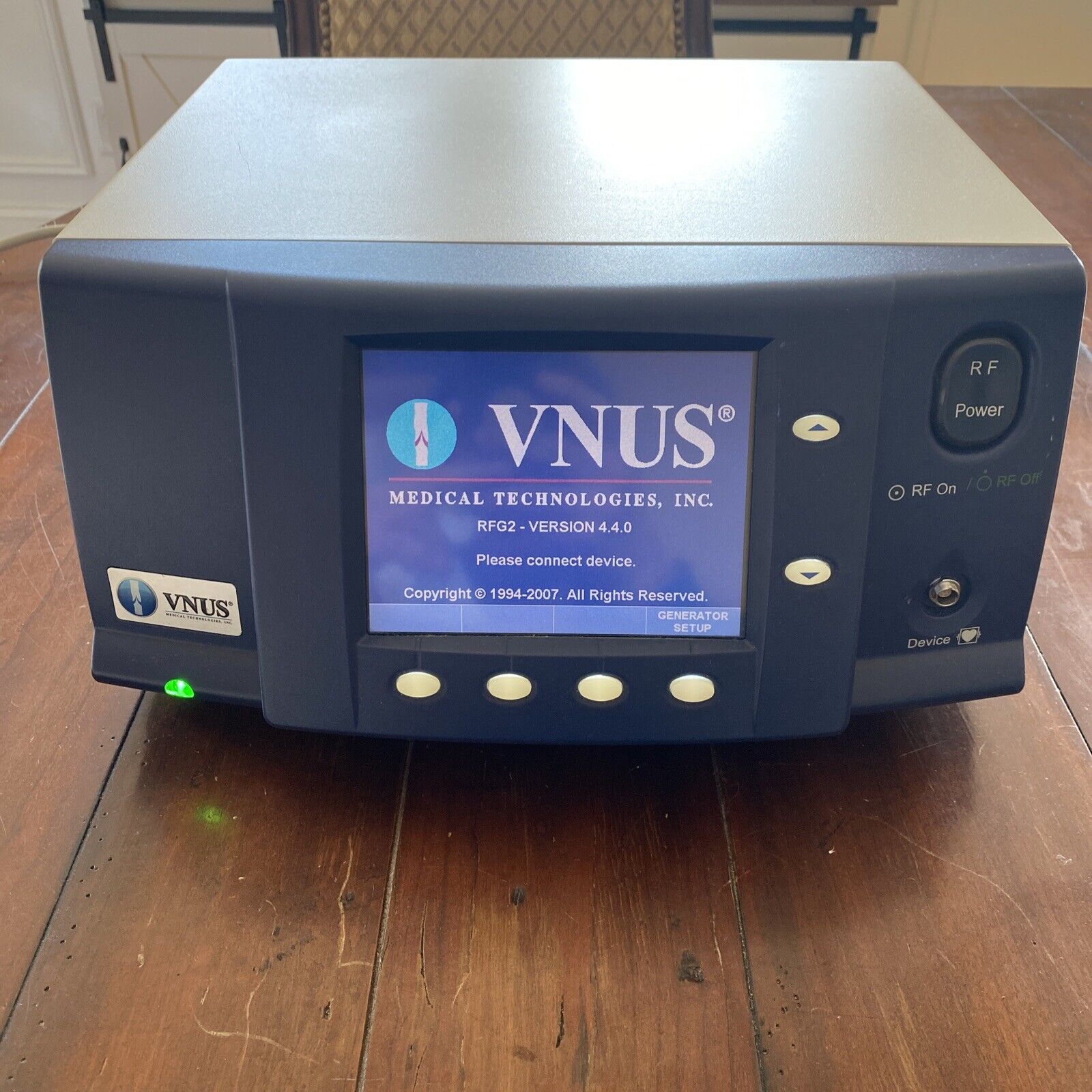 VNUS Medical Technologies Radio Frequency Generator RFG2 Version 4.4.0