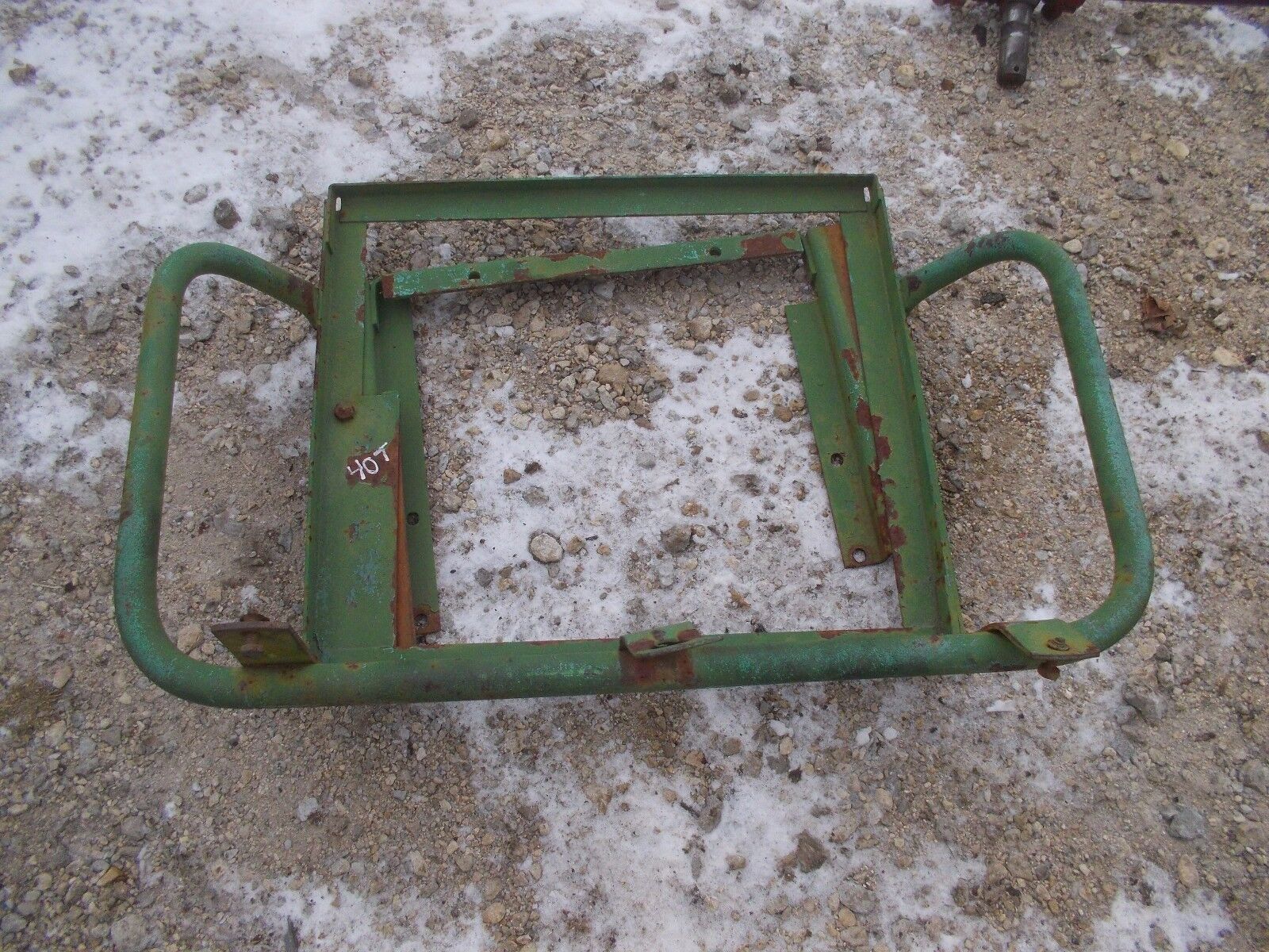 John Deere 40T 40 T Tricycle ORIGINAL JD deluxe seat assembly main frame