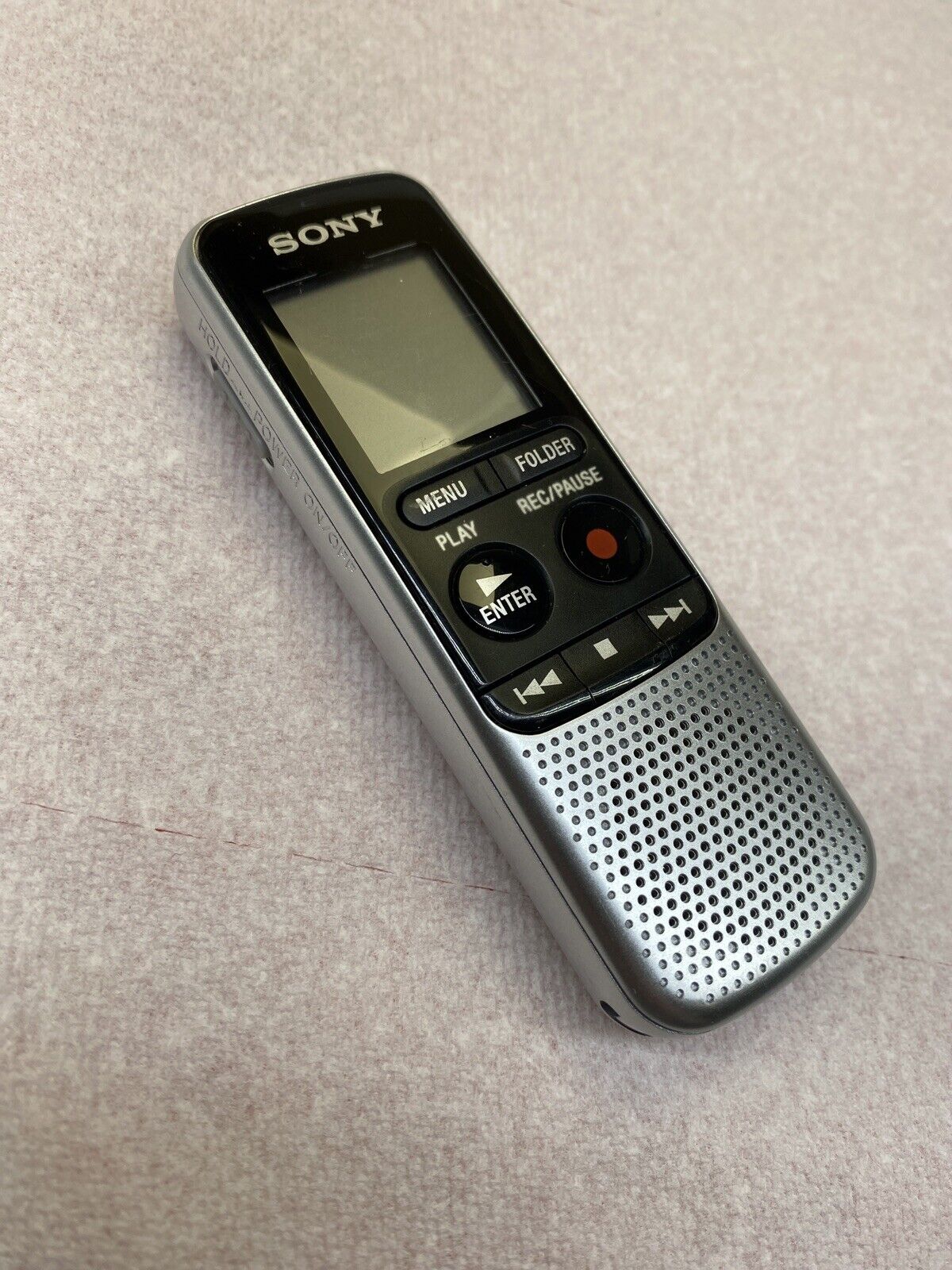 Sony Digital Voice Recorder ICD-BX 140 4GB Memory